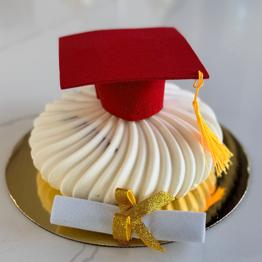 Graduation Kit add-on (Hat, Diploma, Class of 2026 sign)