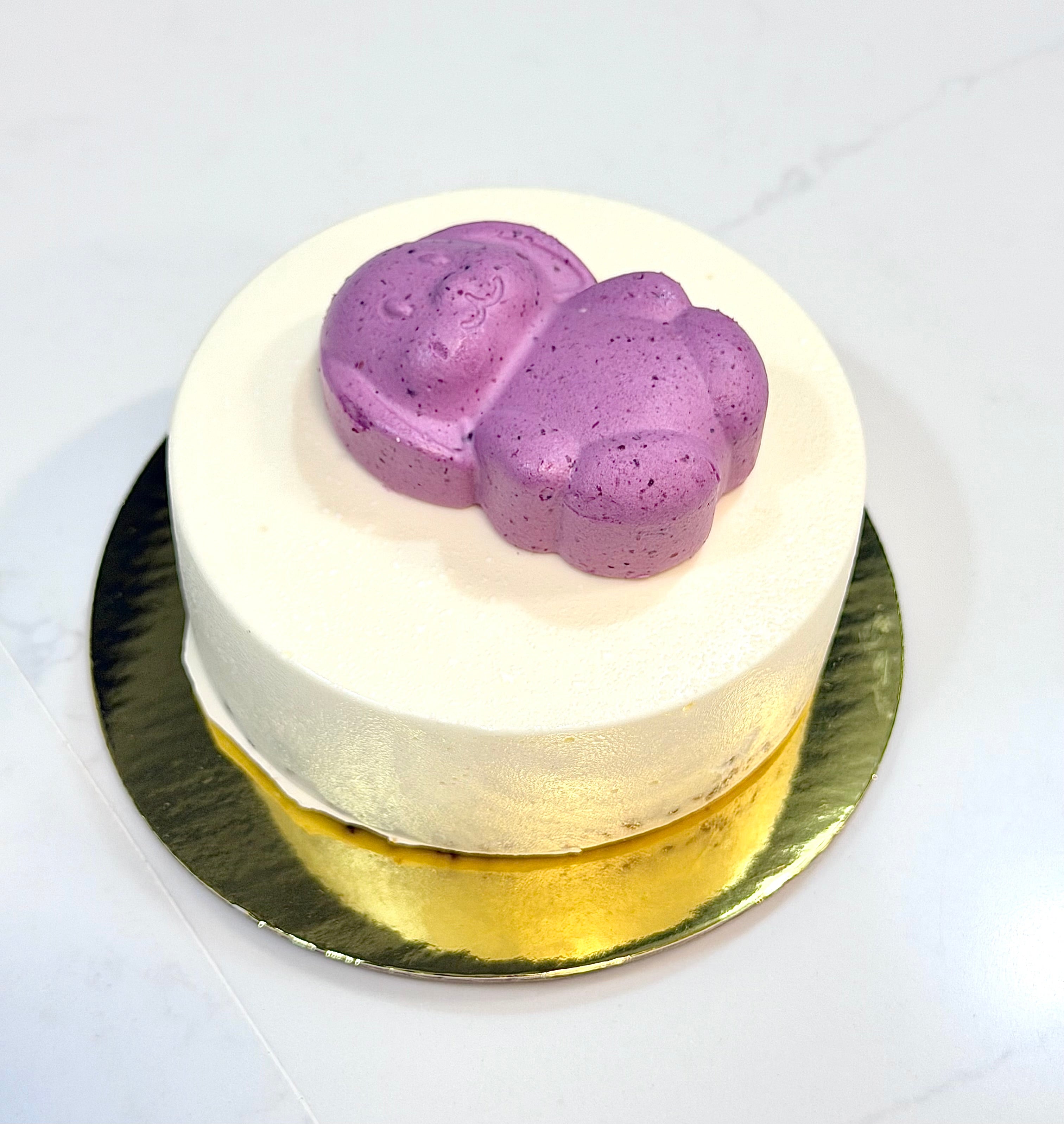 Bunny on Cheesecake Bed (3 Count)